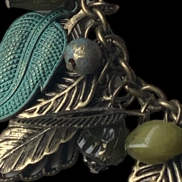 Green Agate & Metal Leaf Leaves Charm Toggle Bracelet Woman’s Fall Jewelry - Picture 9 of 10